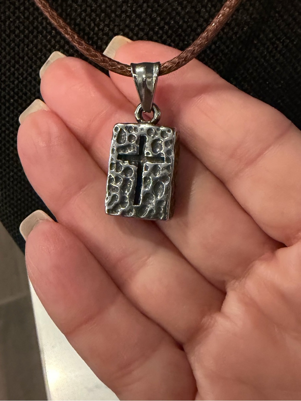 NWOT- Unisex Hammered Silver Cross Pendant Necklace on Brown Cord